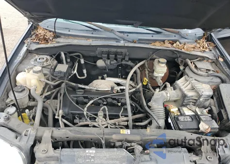 2005 Mercury Mariner из США, поврежденный, VIN 4M2YU56Z85DJ10069